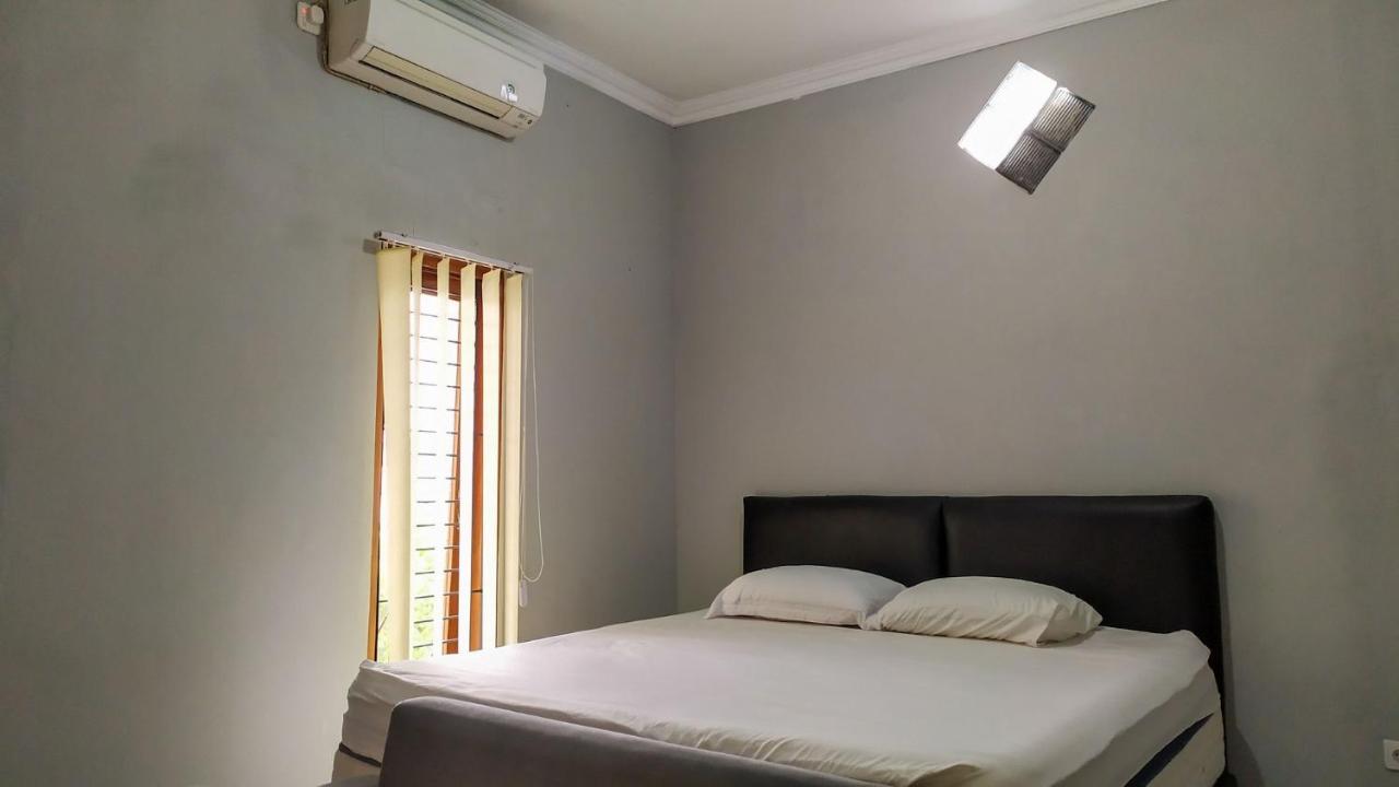 Hotel Omah Leren Mitra Reddoorz Near Gembiraloka Zoo Yogyakarta Exterior foto